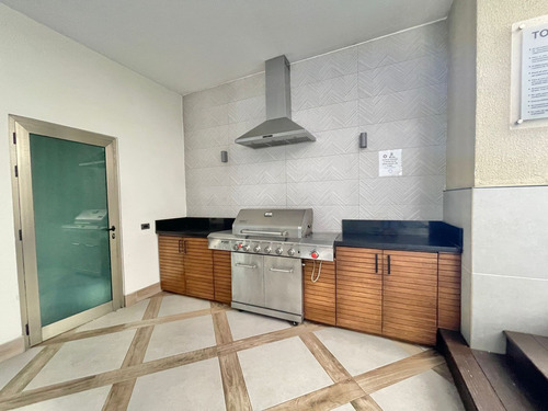 A6 - Apartamento Amueblado En Alquiler En La Esperilla | 1 Habitación | 1.5 Baños | 1 Parqueo | Piscina Us$1,450