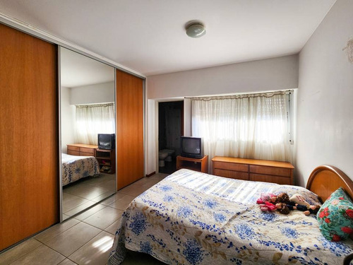 Imagen 6 de 30 de Venta De Departamento Amplio Monoambiente Con Balcon En Caballito