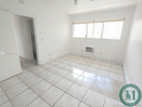 Imagem 13 de 15 de Apartamento - Ap00318 - 67665181