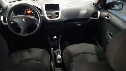 Peugeot 207 1.4 Xr Passion Flex 5p - 2011