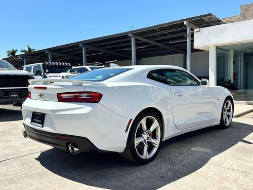 Chevrolet Camaro 6.2 Ss - V8 At