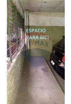 Imagen 9 de 11 de Cochera A Muy Buen Precio En Pleno Recoleta!