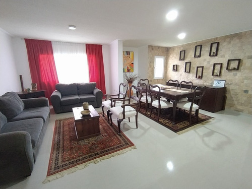 Imagen 3 de 13 de Apartamento En Alquiler Entre Montañas