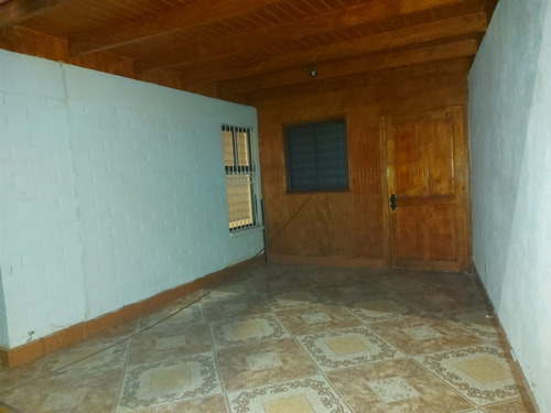 Casa En Arriendo De 3 Dorm. En Los Andes
