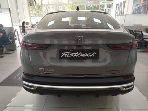 Fiat FASTBACK 1.3 T270 At6
