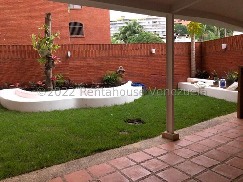 Ms: 25-5885 Se Vende Bello Apartamento En Planta Baja, En La Tahona . A=217m2, 3h, 4b, 2p.