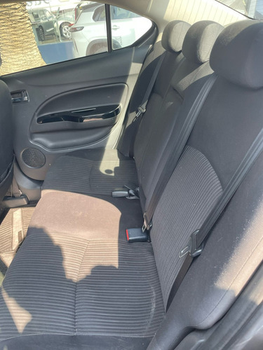 Dodge Attitude 1.2 Sxt Mt