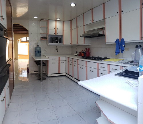 Se Vende Casa En Condominio !!