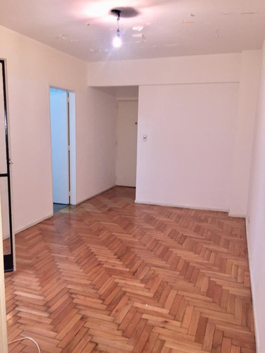 Venta 3 Amb Apto Profesional Sobre Av Santa Fe