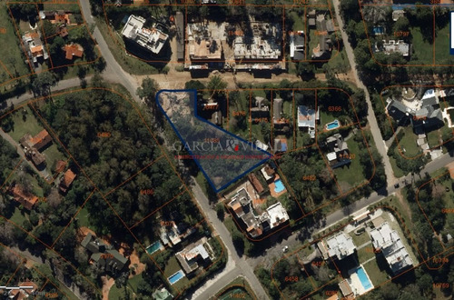Imagen 1 de 3 de Venta De Lote En Apto Para Edificio En Rincón Del Indio, Punta Del Este - Punta Del Este Rincón Del Indio