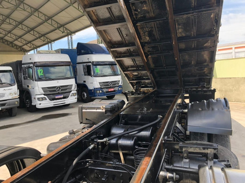 Mercedes Benz Atego 2425