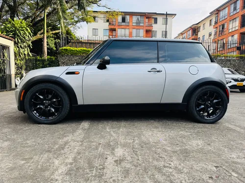 Mini Cooper 1.6 R50 Std Coupe