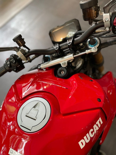 Imagen 5 de 9 de Ducati Streetfigther V4s Ducati San Isidro
