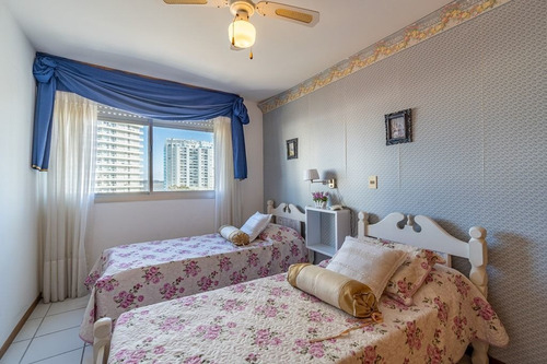 Imagen 12 de 18 de Apartamento 3 Dormitorios En Playa Mansa, Punta Del Este - Cap Breton
