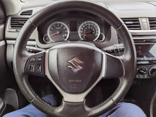 Imagen 11 de 15 de Suzuki Swift 1.4 Gls 5vel Aa Mt 2012