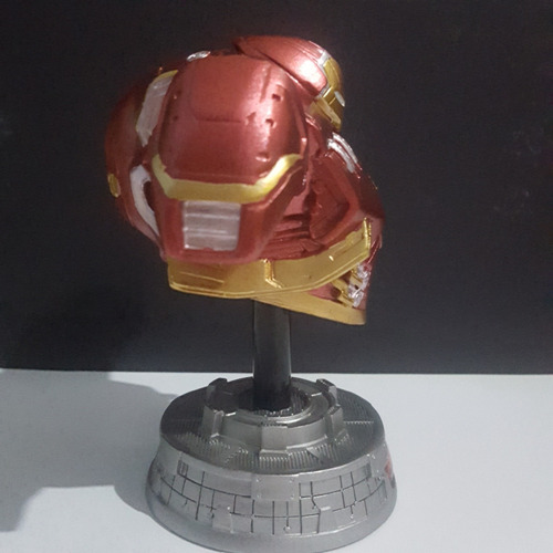 Hulkbuster Mini Busto Monogram