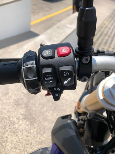 Imagen 8 de 10 de Bmw F 900 R 2021 Demo