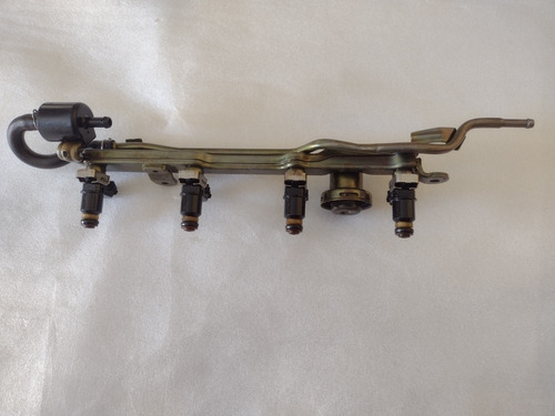Imagem 2 de 10 de Bico Honda Civic 1.7 2001/2006