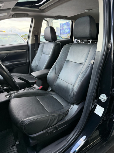 Mitsubishi Outlander OUTLANDER 2.0 16V 160cv Aut.