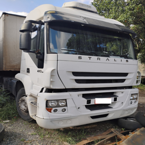 Iveco Stralis 410 6x2 Teto Alto C/ Motor 440 Cv Financio