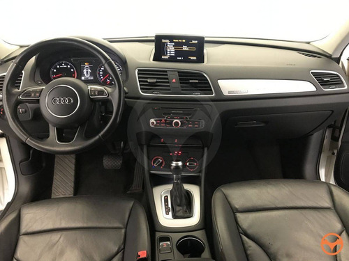 Imagem 7 de 15 de Audi Q3 2.0 Tfsi Attraction Quattro 4p Gasolina S Tronic