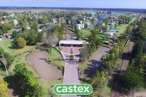 Imagen 2 de 18 de Lote En Sector Parque Terralagos, Canning