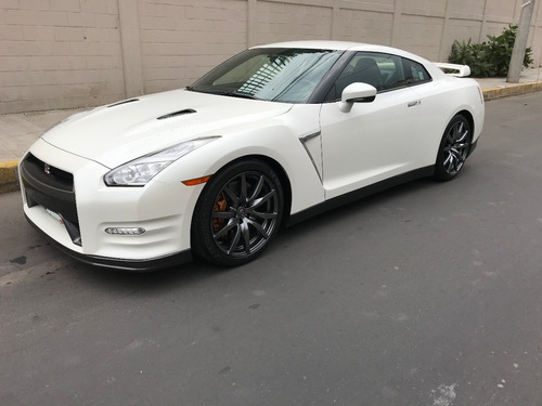 Nissan Gtr Biturbo Premium 2015 (nuevo, De Coleccion)