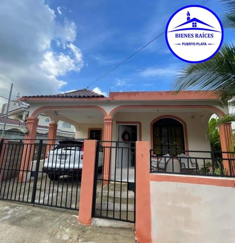 Casa En Venta Económica En Puerto Plata 