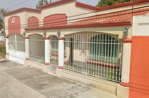 Casa En Venta De Remate En Las Rosas, Comalcalco