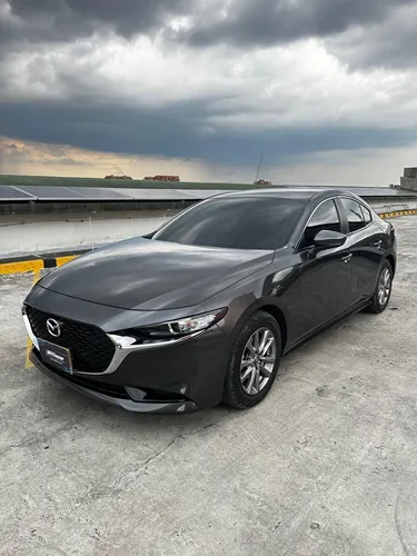 Mazda 3 2.0 Touring