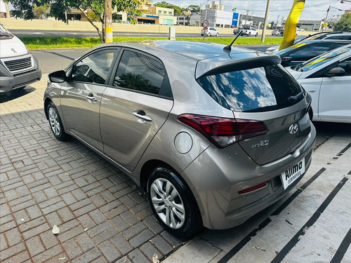 Hyundai HB20 1.0 COMFORT 12V FLEX 4P MANUAL