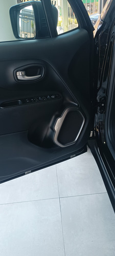 Jeep Renegade 1.8 Sport At6