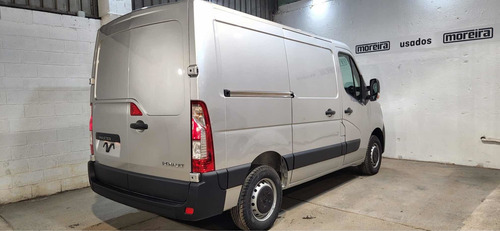 Imagen 24 de 25 de Renault Master 2023 2.3 L1h1 Aa