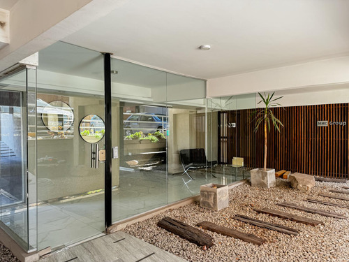 Venta Departamento 4 Ambientes En Moron Sur Con 3 Cocheras