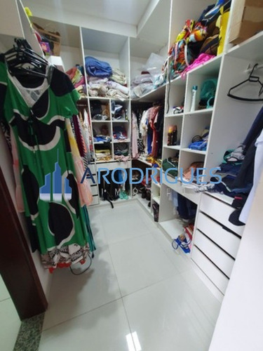 Imagem 10 de 18 de Oportunidade De Triplex À Venda Com 166 M2, 3/4, Cobertura Com Área Gourmet E Vista Mar No Melhor De Itapuã. - Ca00565