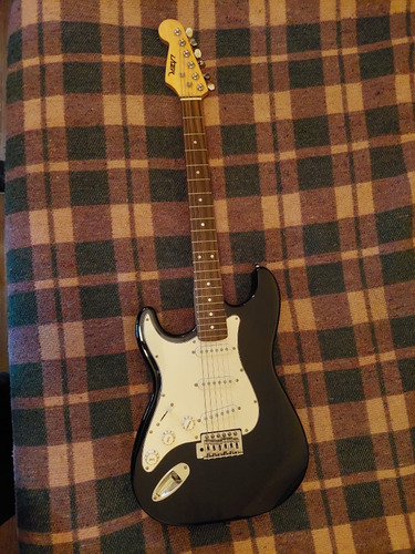 Guitarra Electrica Para Zurdos Lazer Tipo Stratocaster