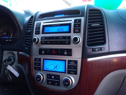 Imagem 7 de 10 de Hyundai Santa Fé 2.7 Mpfi Gls V6 24v 200cv Gasolina 4p