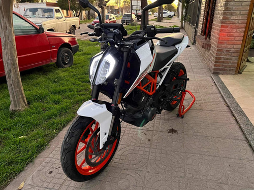 Imagen 4 de 14 de Ktm Duke 390