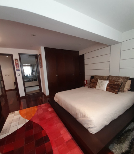 Apartamento De Dos Niveles La Boyera Hatillo (norte)