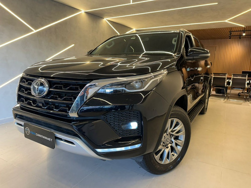 Toyota SW4 2.8 Tdi Srx 7l 4x4 Aut. 5p 204 hp