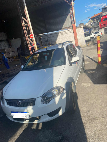 Fiat Strada 1.6 16v Trekking Cab. Dupla Flex 3p