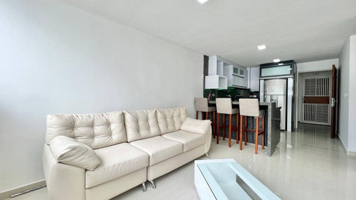 Imagen 3 de 13 de Apartamento En Alquiler Vista Real