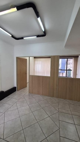 Imagem 6 de 13 de Excelente Sala Comercial De 52 M² No Centro - Florianópolis/sc - Sa0787