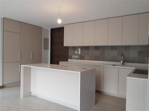 Imagen 8 de 30 de Departamento En Arriendo De 2 Dorm. En Providencia