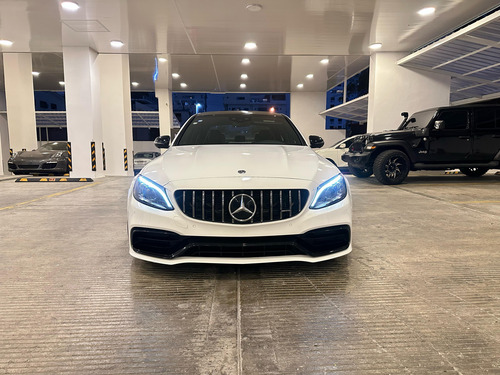 Mercedes-benz C63s 2020