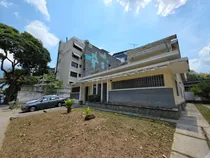 Comprar Agp Casa Para Remodelar O Terreno Para Desarrollar Proyecto Residencial En Venta En Los Naranjos De Las Mercedes 25-19291