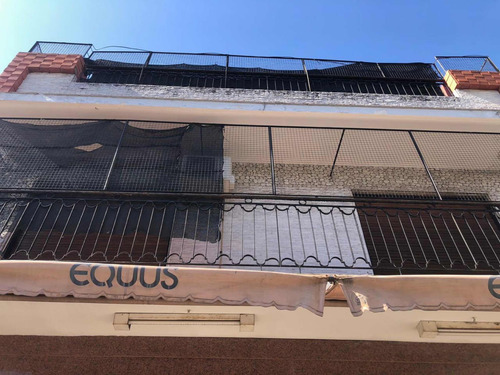 Local Depósito Monte Castro Entrada Directa A La Calle Sin Expensas Con Baño