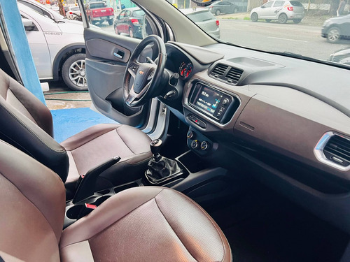 Imagem 5 de 8 de Chevrolet Spin 1.8 Ltz 8v Flex 4p Manual