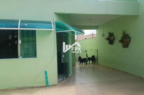 Imagem 1 de 14 de Sobrado Em Itanhaém, 150 Metros Do Mar.