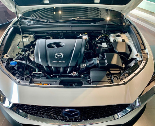 Imagen 9 de 14 de Mazda Cx30 Grand Touring Lx Awd 2.5l Blanco